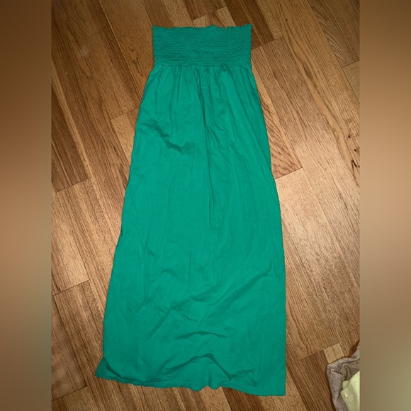 Old Navy Emerald Green Maxi Dress - Picture 1 of 2